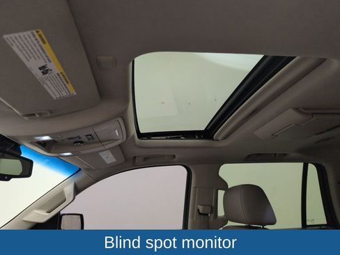 Used 2015 GMC Yukon SLT w/ Open Road Package image 9