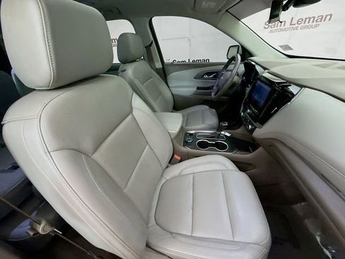 Used 2020 Chevrolet Traverse Premier image 33