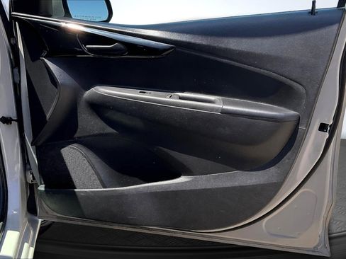 Used 2020 Chevrolet Spark LT image 24