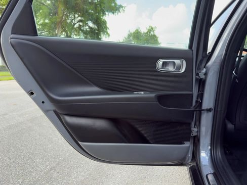 Used 2024 Hyundai Ioniq 6 SE RWD image 27