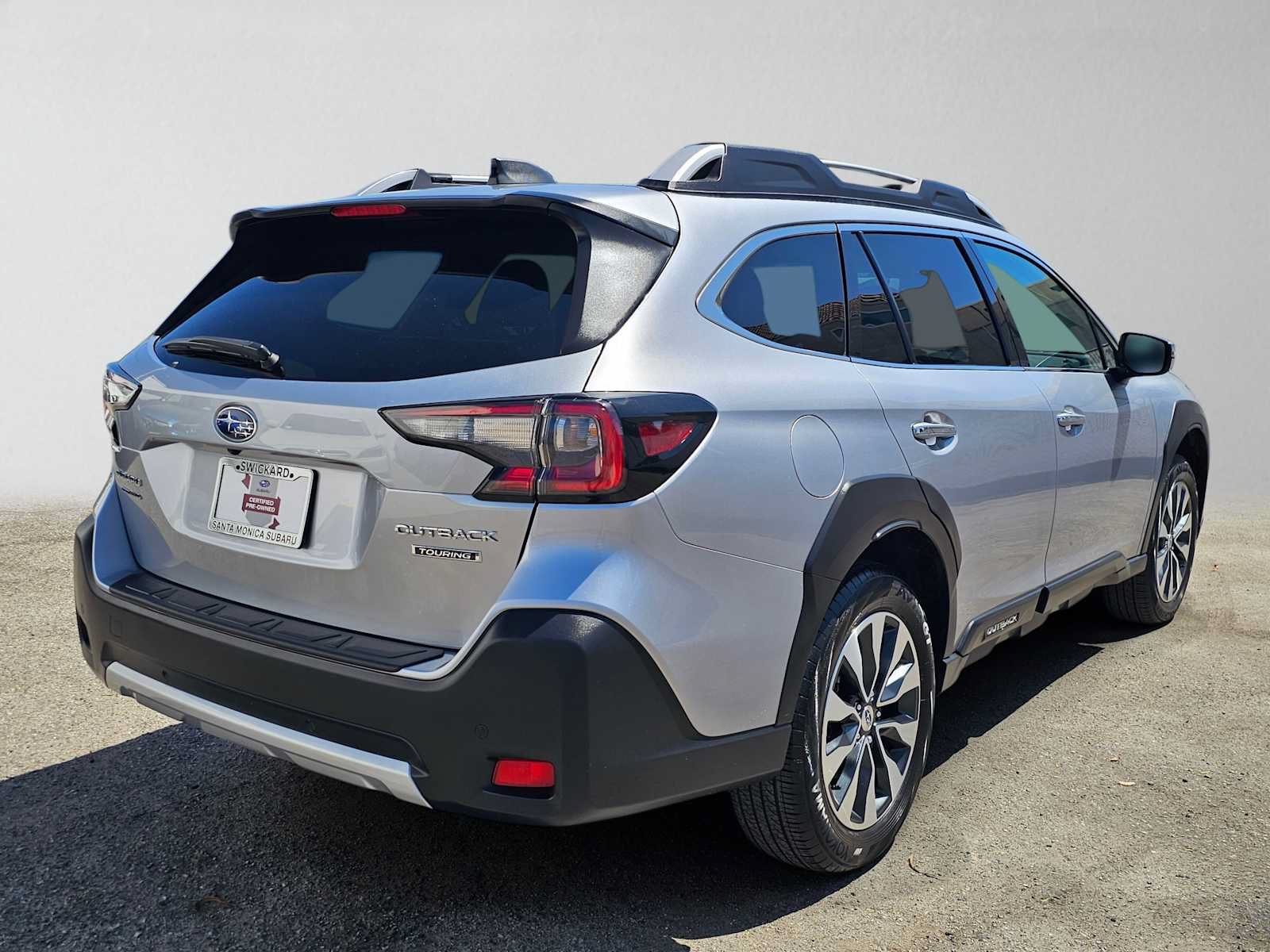 Certified 2024 Subaru Outback Touring AWD/4WD image 3