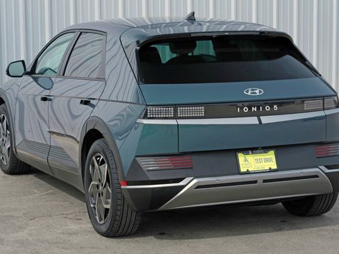 Used 2023 Hyundai Ioniq 5 SEL w/ Cargo Package image 45