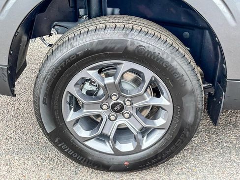 New 2025 Ford Maverick XLT w/ XLT Luxury Package image 10