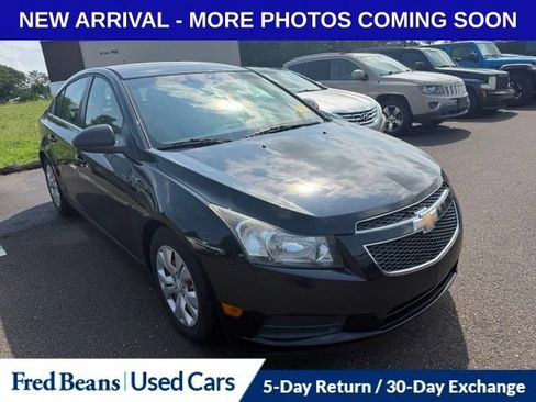 Used 2012 Chevrolet Cruze LS w/ Connectivity Package FWD image 1