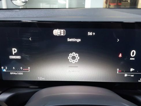 New 2026 Nissan Sentra SV w/ SV Convenience Package FWD image 22