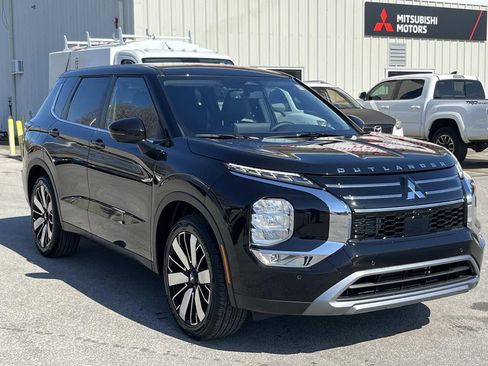 New 2026 Mitsubishi Outlander SE AWD/4WD image 7