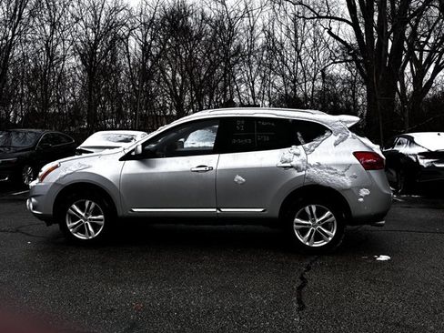 Used 2013 Nissan Rogue SV image 8