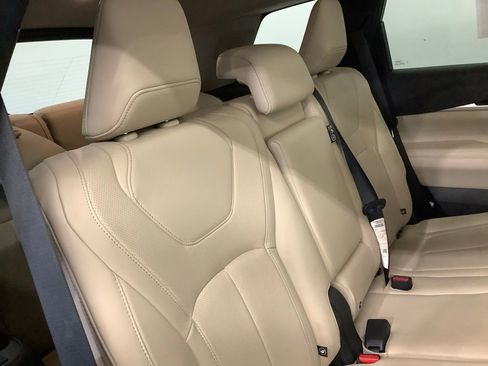 Used 2023 INFINITI QX60 Pure image 35