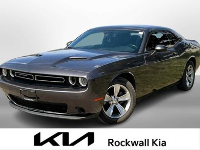 Used 2018 Dodge Challenger SXT