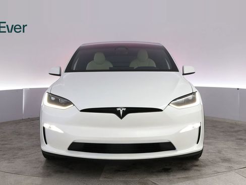 Used 2023 Tesla Model X AWD/4WD image 12