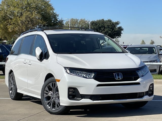 New 2027 Honda Odyssey Touring image 2