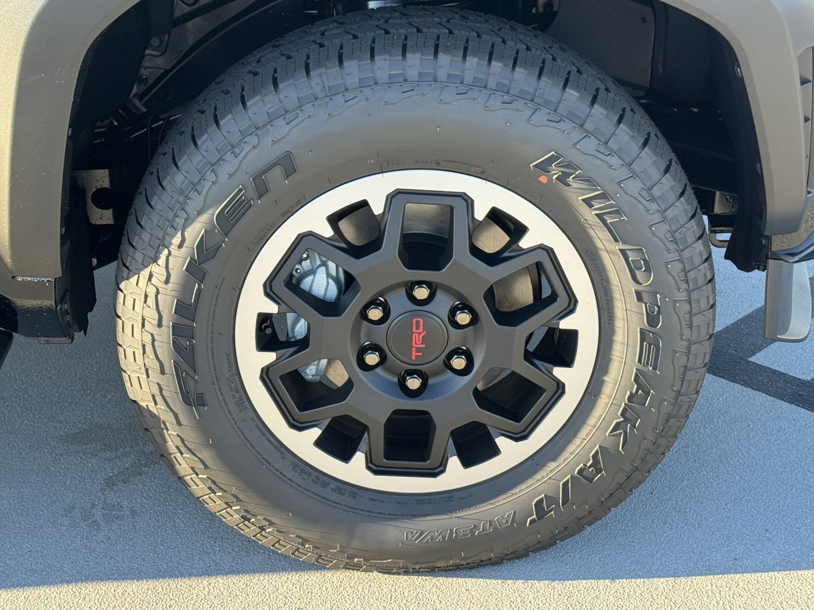 New 2026 Toyota 4Runner TRD Off-Road Premium AWD/4WD image 15