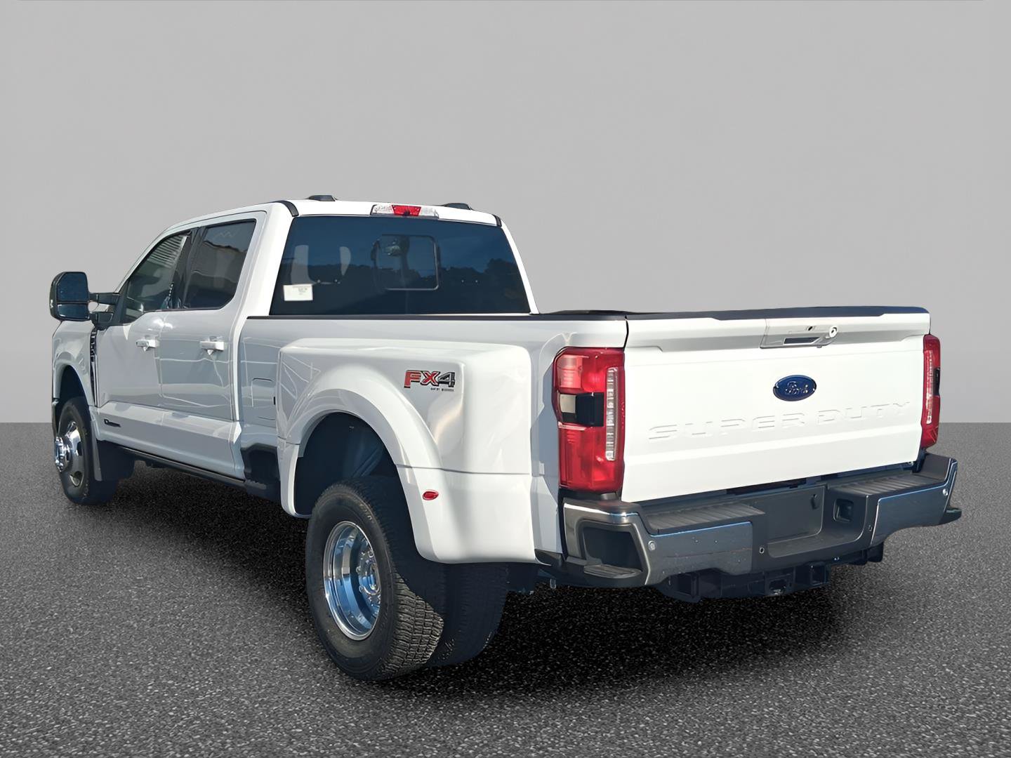 New 2026 Ford F350 Lariat w/ Lariat Ultimate Package AWD/4WD image 4