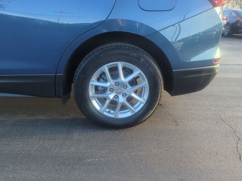 Certified 2024 Chevrolet Equinox LT image 11
