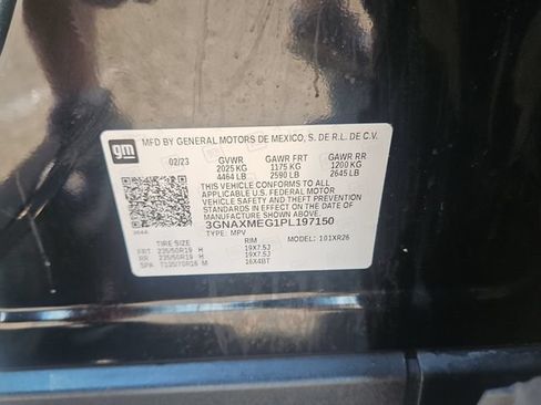 Used 2023 Chevrolet Equinox RS FWD image 30