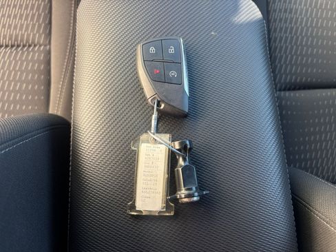 Used 2025 Chevrolet Equinox LT image 22