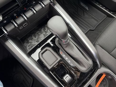 New 2026 GMC Canyon Elevation image 26