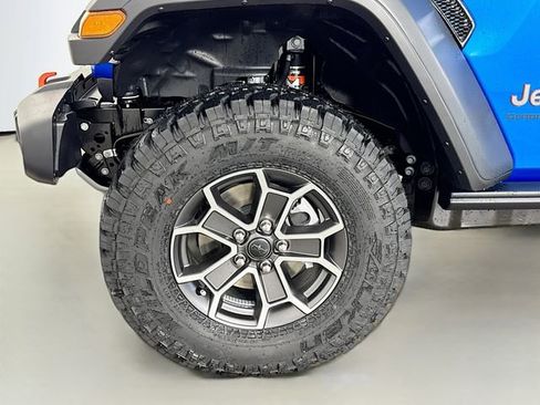 New 2026 Jeep Gladiator Mojave image 32