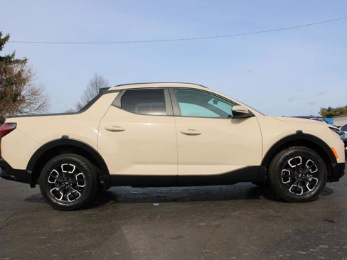 Used 2022 Hyundai Santa Cruz SEL Premium w/ Cargo Package image 3