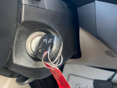 Used 2018 Ford Escape SEL AWD/4WD image 48