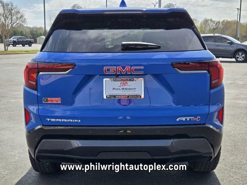 New 2026 GMC Terrain AT4 AWD/4WD image 4