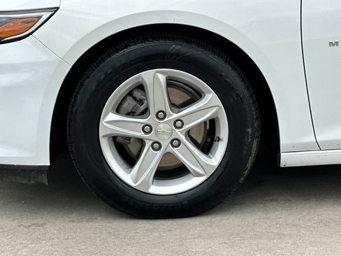 Used 2022 Chevrolet Malibu LS w/ Driver Confidence Package II FWD image 23