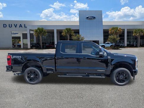 New 2026 Ford F350 Lariat w/ Black Appearance Package AWD/4WD image 3