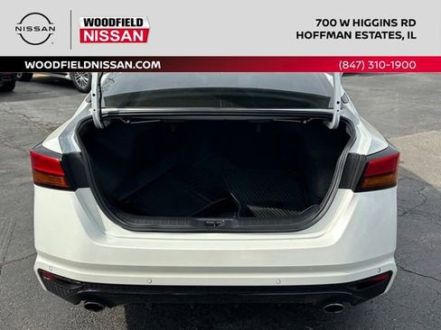 Certified 2024 Nissan Altima 2.5 SR w/ SR Premium Package AWD/4WD image 17