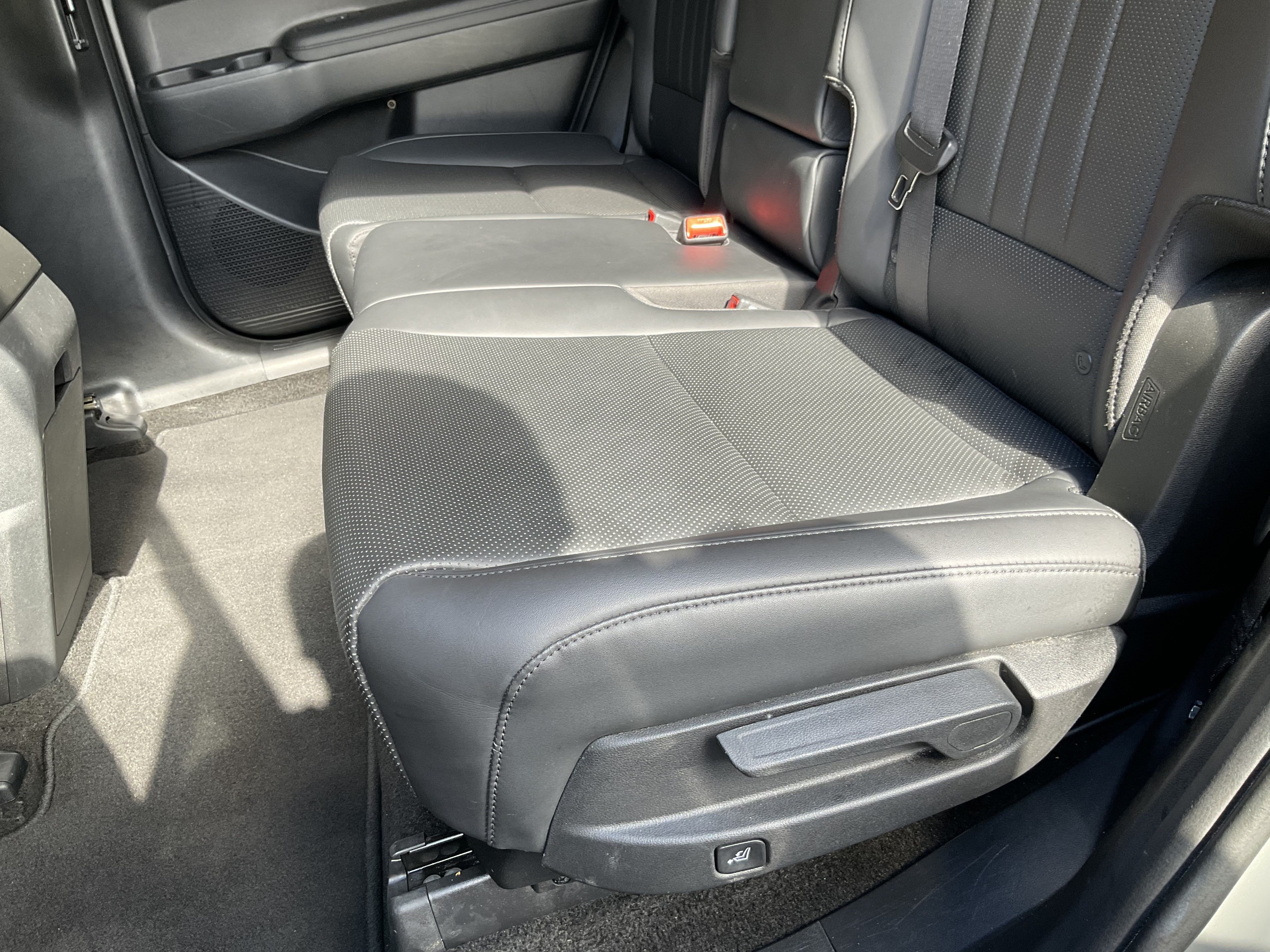 Used 2025 Hyundai Santa Fe XRT AWD/4WD image 39