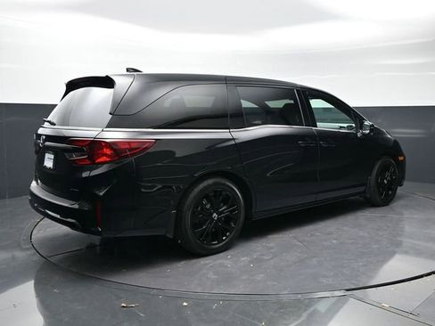 Certified 2026 Honda Odyssey Sport-L image 5