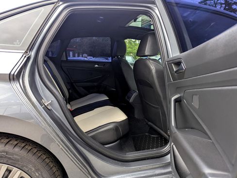 Used 2020 Volkswagen Jetta R-Line image 44