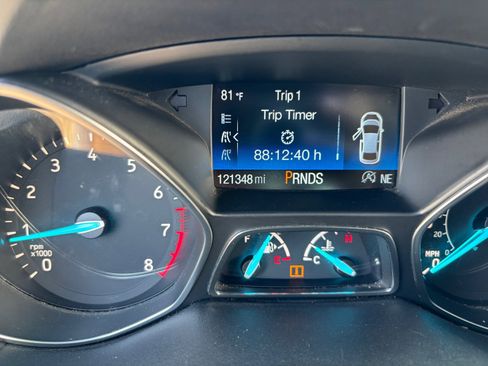 Used 2018 Ford Escape SE image 11