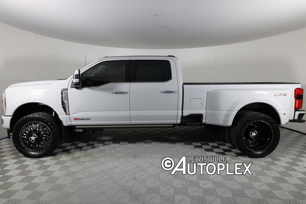 Used 2025 Ford F350 Platinum w/ Platinum Plus Package AWD/4WD image 9