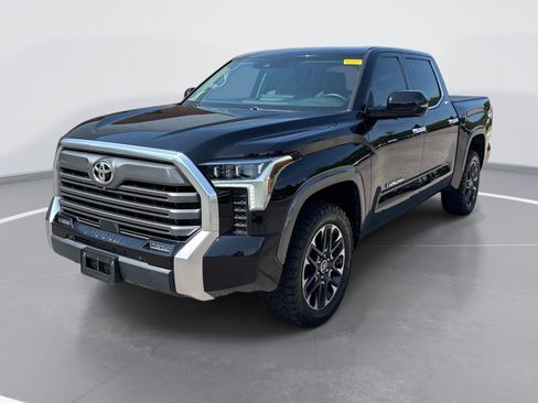 Used 2022 Toyota Tundra Limited AWD/4WD image 3