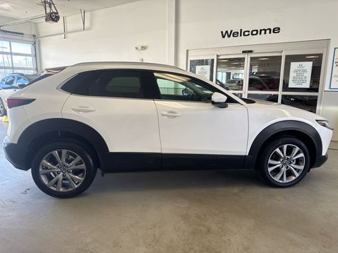 Used 2023 MAZDA CX-30 AWD 2.5 S w/ Premium Package image 7