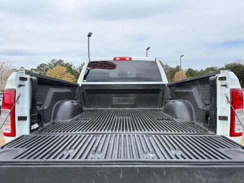 Used 2024 RAM 2500 Big Horn image 29