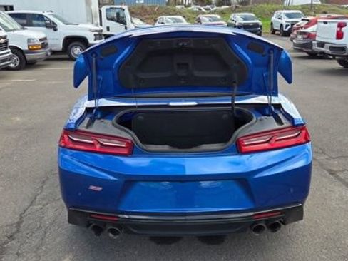 Used 2016 Chevrolet Camaro SS RWD image 7