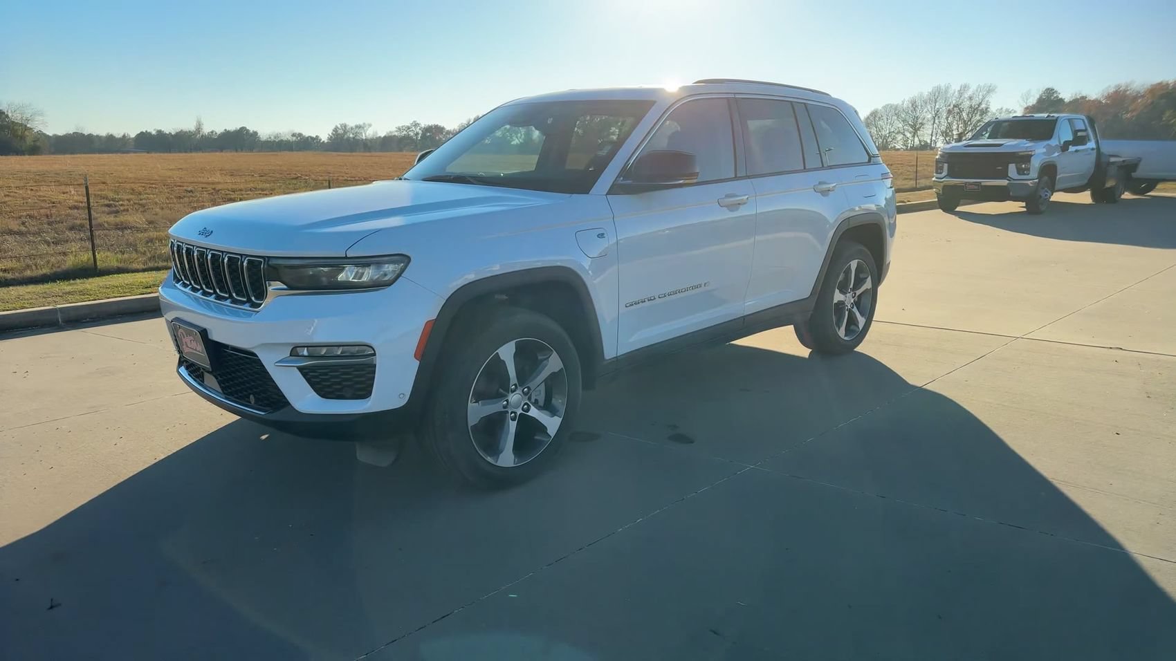 New 2023 Jeep Grand Cherokee 4WD 4xe image 5