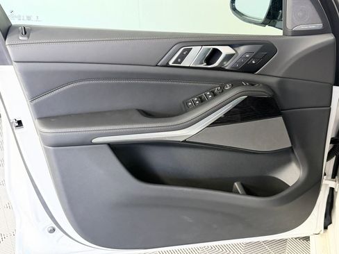 Certified 2026 BMW X5 sDrive40i RWD image 12