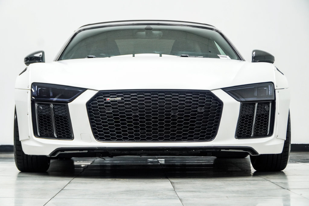 Used 2018 Audi R8 V10 AWD/4WD image 7