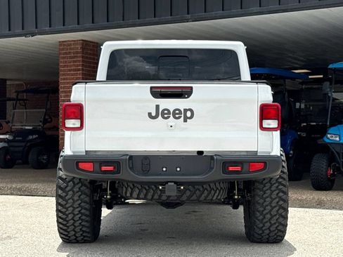 Used 2021 Jeep Gladiator Rubicon w/ Auxiliary Switch Group AWD/4WD image 8