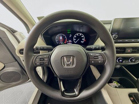 Certified 2024 Honda HR-V LX image 8