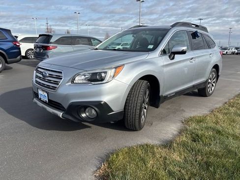 Used 2017 Subaru Outback 2.5i Limited image 7