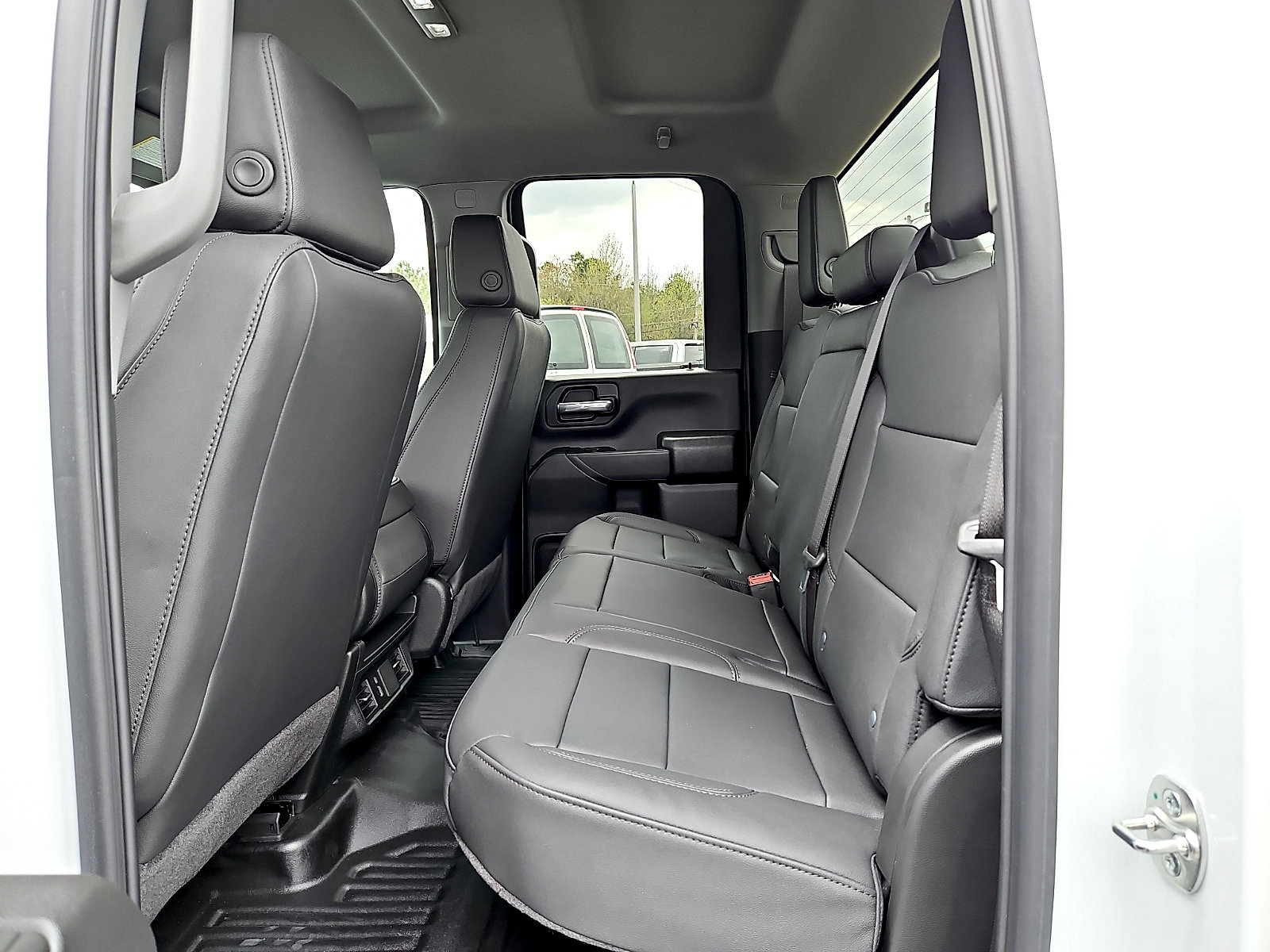 New 2025 Chevrolet Silverado 2500 W/T w/ WT Convenience Package AWD/4WD image 10