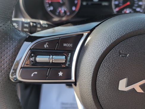 Used 2022 Kia Forte GT-Line w/ GT-Line Technology Package image 19