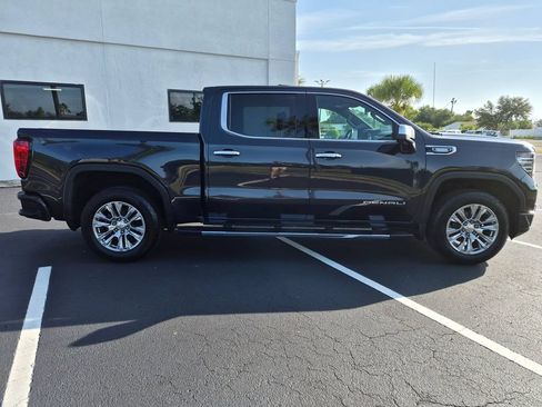 Used 2022 GMC Sierra 1500 Denali AWD/4WD image 4