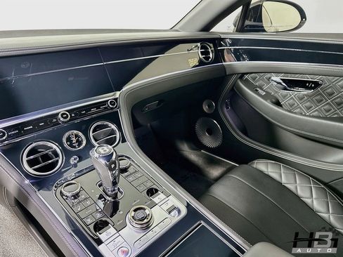 Used 2020 Bentley Continental GT AWD/4WD image 16