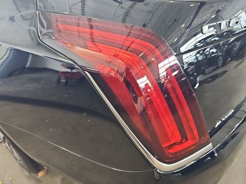 Used 2018 Cadillac CT6 Luxury image 35