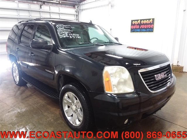 Used 2007 GMC Yukon SLT w/ SLT Preferred Equipment Group AWD/4WD image 1
