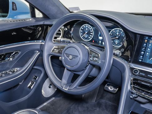 Certified 2024 Bentley Flying Spur V8 AWD/4WD image 35